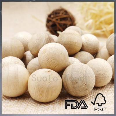 Aromatic camphor wood ball natural wooden ball aromatic wood ball